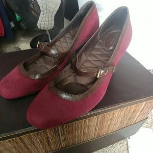 Giani Bernini Maroon Heels